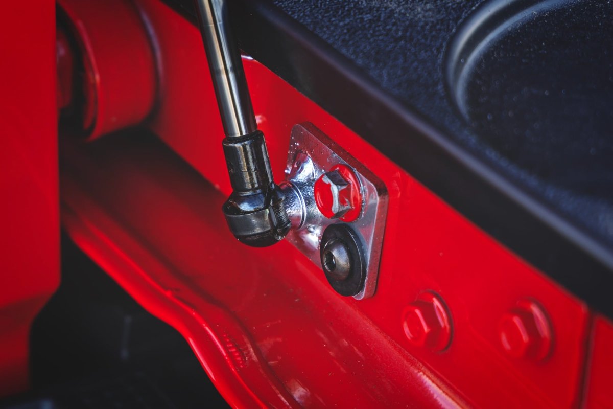 Chevrolet Silverado 1500 Tailgate Assist - Driver Side - Rough Country - '19-'26